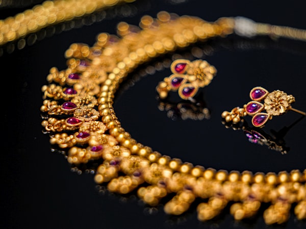 Broken and damaged gold items buyers in Chennai